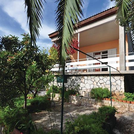 Awesome Home In Seget Vranjica With Wifi Екстериор снимка