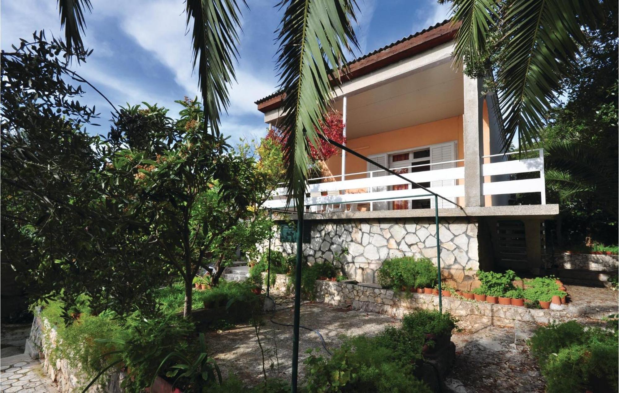 Awesome Home In Seget Vranjica With Wifi Екстериор снимка